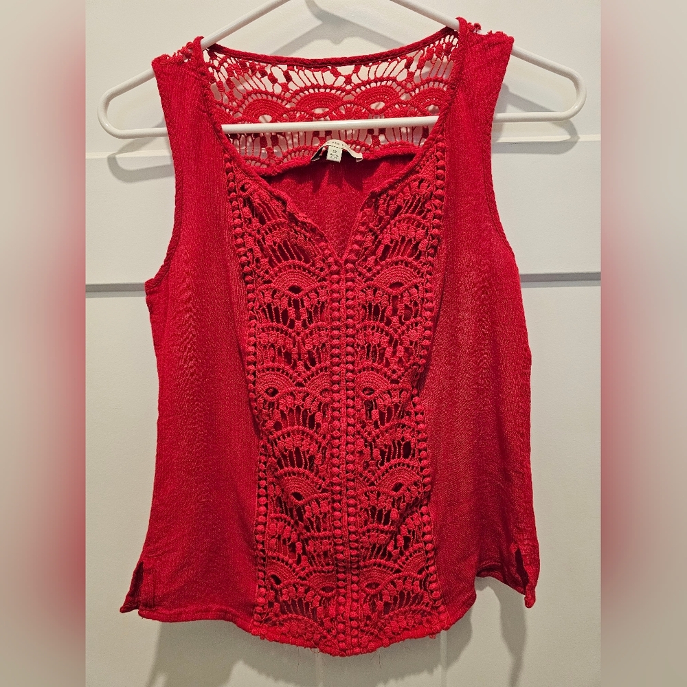 Skies Are Blue Womens Tank Top Size Small Petite Red Sleeveless Crochet
